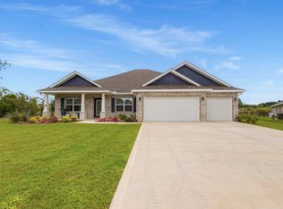 169 Bentgrass Rd S, Freeport, FL 32439
