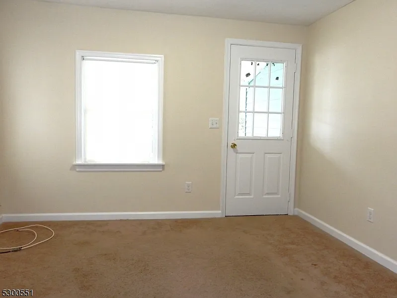 1 bed, 1.0 bath, $1,800 — Photo 3