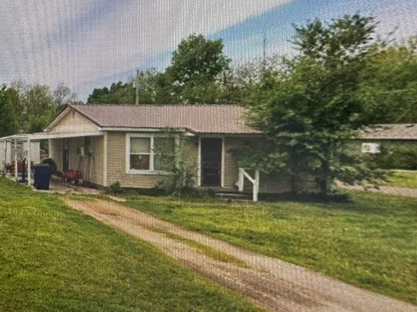 111 W Halsell Ave, Vinita, OK 74301