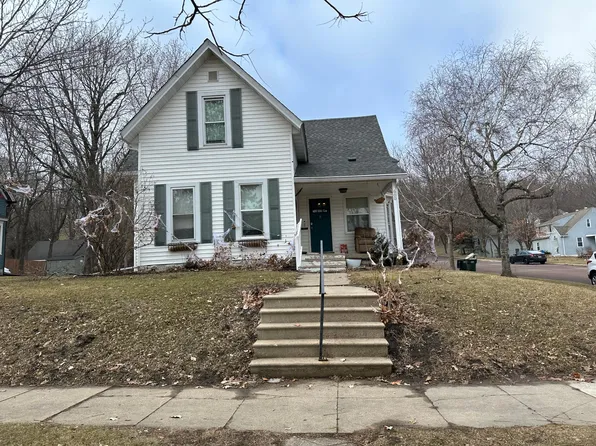 600 S Washington Ave #1, Saint Peter, MN 56082