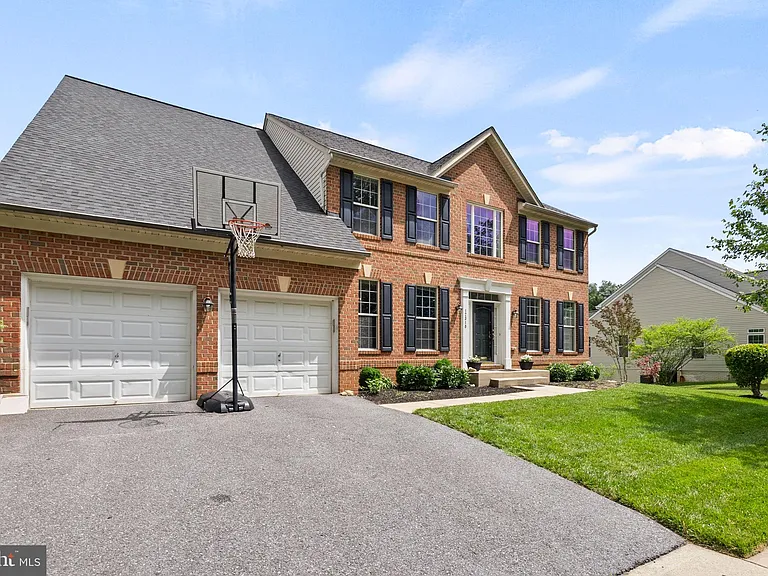 12310 Houndwood Way — Photo 4