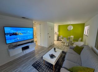 2810 N Arcadia Ct #216, Palm Springs, CA 92262