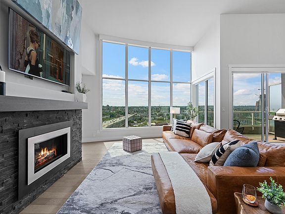 3rd image of 1500 Howe St #2403