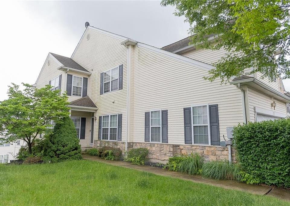 7 Cobblestone Dr, Easton, PA 18045 Zillow