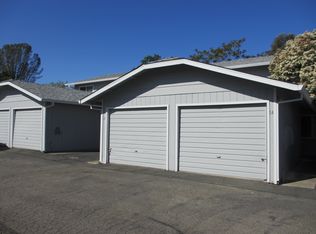 1743 Azoulay Ct #7, Redding, CA 96003