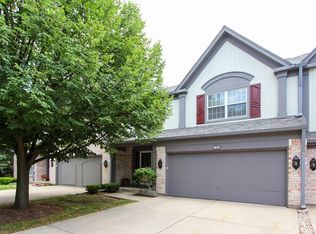 703 Alsace Cir, Buffalo Grove, IL 60089