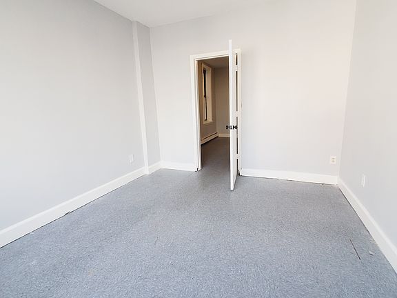 2nd image of 9 Grant Ave #1R