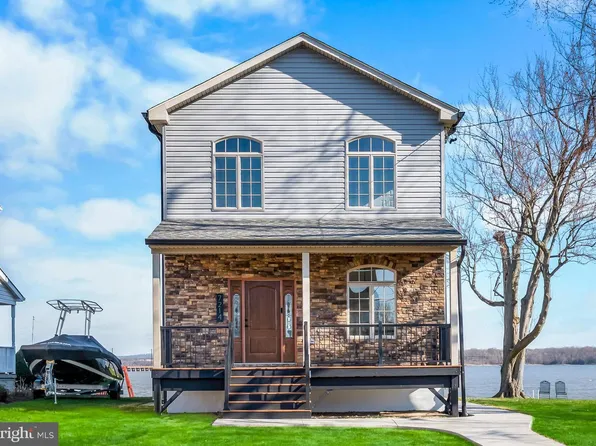 7214 Greenbank Rd, Baltimore, MD 21220