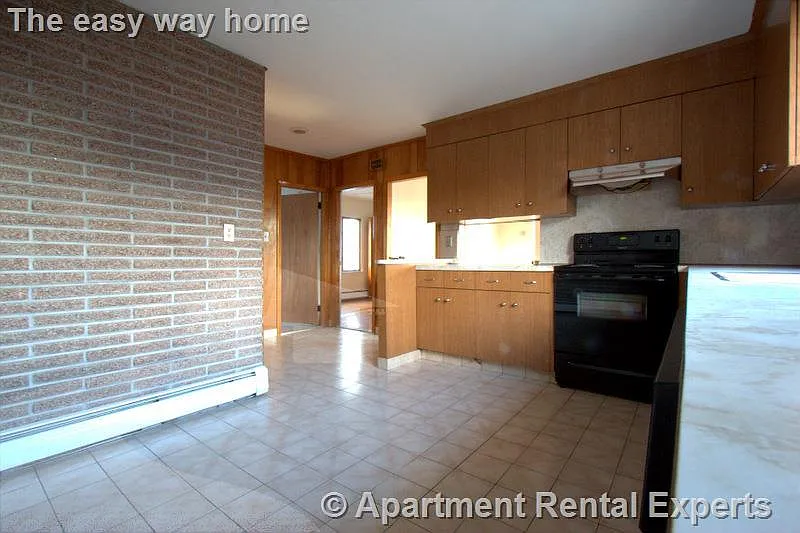 2 bed, 1000 sqft, $2,800 — Photo 2