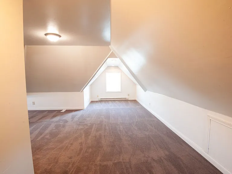 521 N Washington St — Photo 8