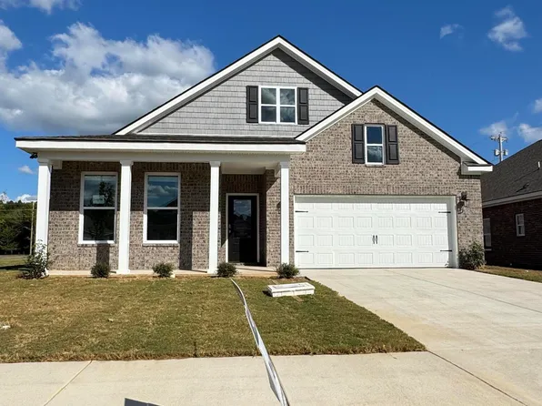 69 Harvest Dance Dr, Byhalia, MS 38611