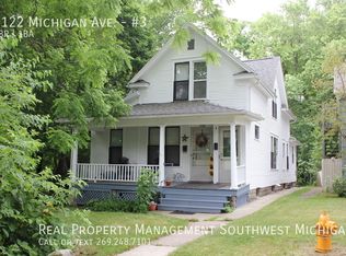 1122 Michigan Ave #3, Saint Joseph, MI 49085