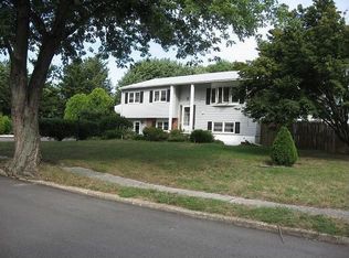 1440 Nevada Dr, Toms River, NJ 08753
