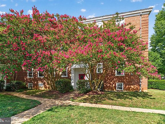 2nd image of 3815 Rodman St NW APT B14