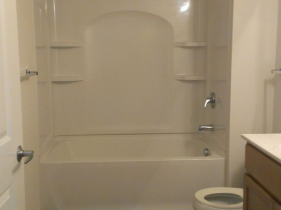 3rd image of 414 N 23rd St Unit 108
