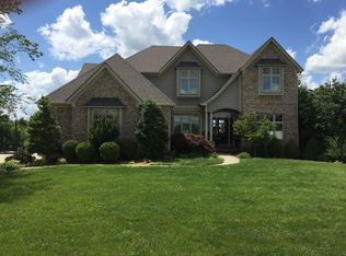 713 Sovereign Dr, Richmond, KY 40475
