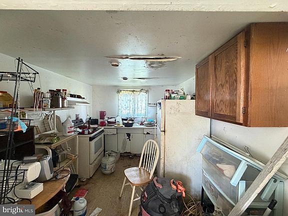 4th image of 201 Boundary Ave
