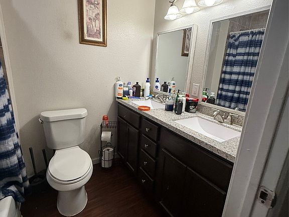 3rd image of 2721 Westview Dr