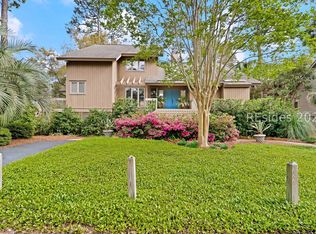 12 Red Cardinal Rd, Hilton Head Island, SC 29928