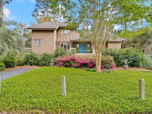 12 Red Cardinal Rd, Hilton Head Island, SC 29928