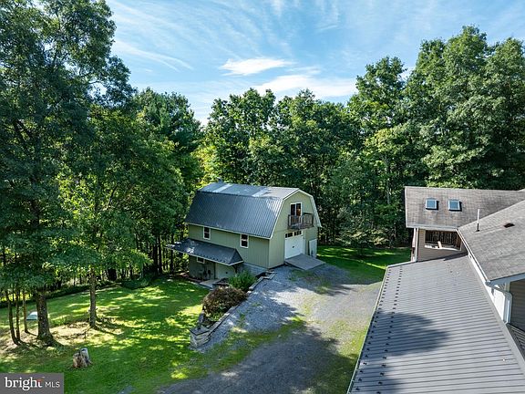 3rd image of 255 Shultz Hollow Rd