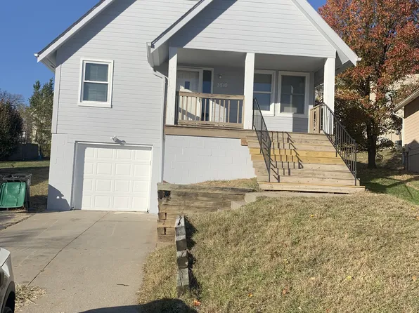 3510 Meredith Cir, Omaha, NE 68111