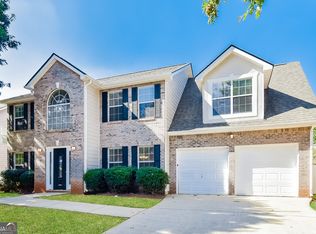 3760 Fremont Dr, Ellenwood, GA 30294