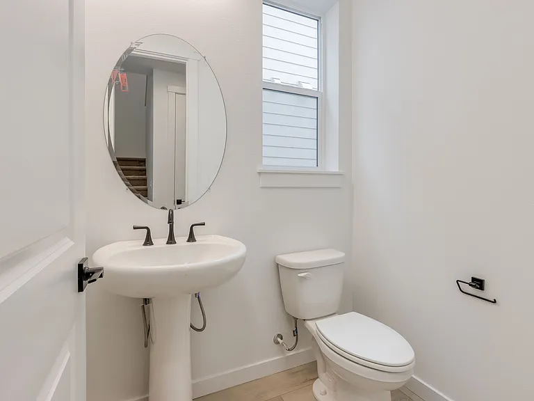 806 NW 178th Way — Photo 6