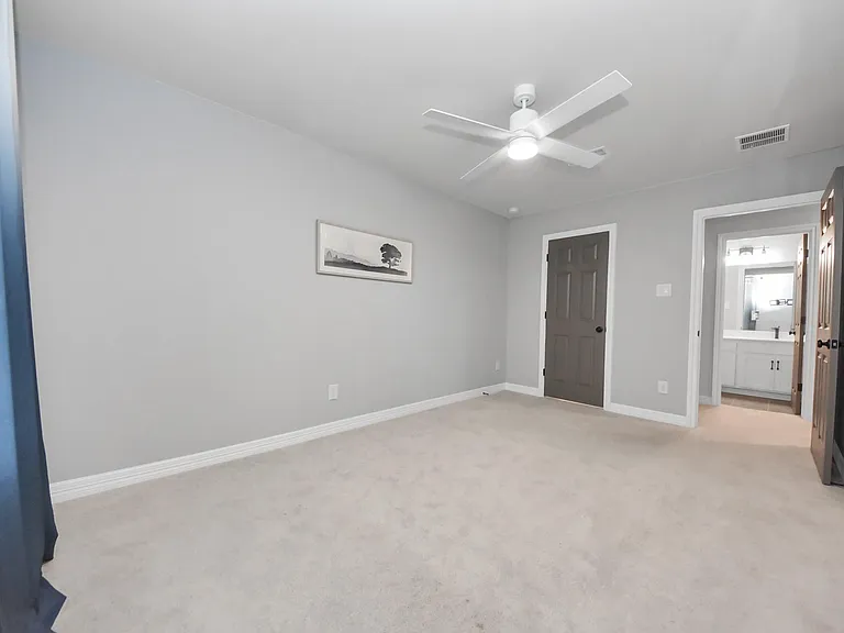 108 Summer Pool Ct — Photo 43