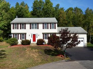 7 High Rock Ln, Worcester, MA 01609