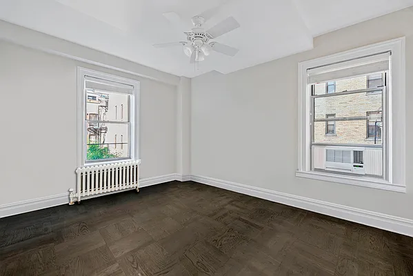 Sold by Compass | media 17