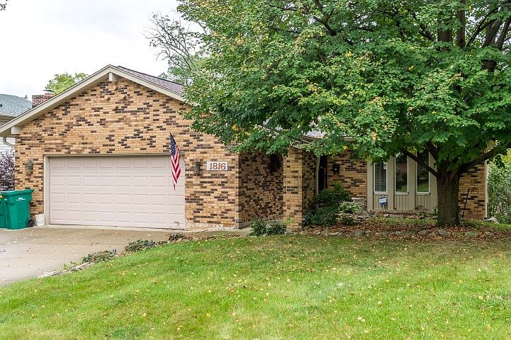 1st image of 1816 Langview Dr