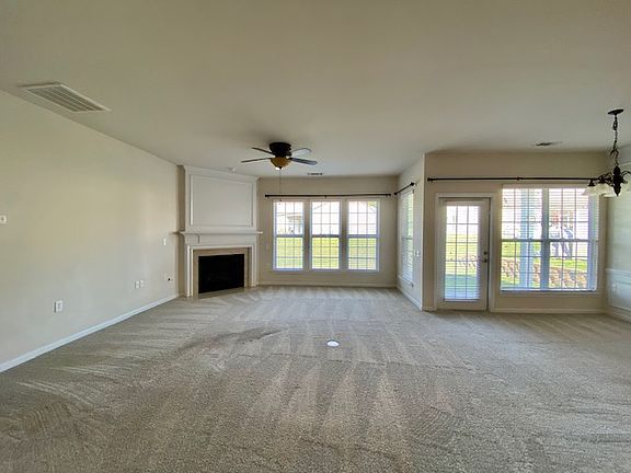 LivingRoom_10152020