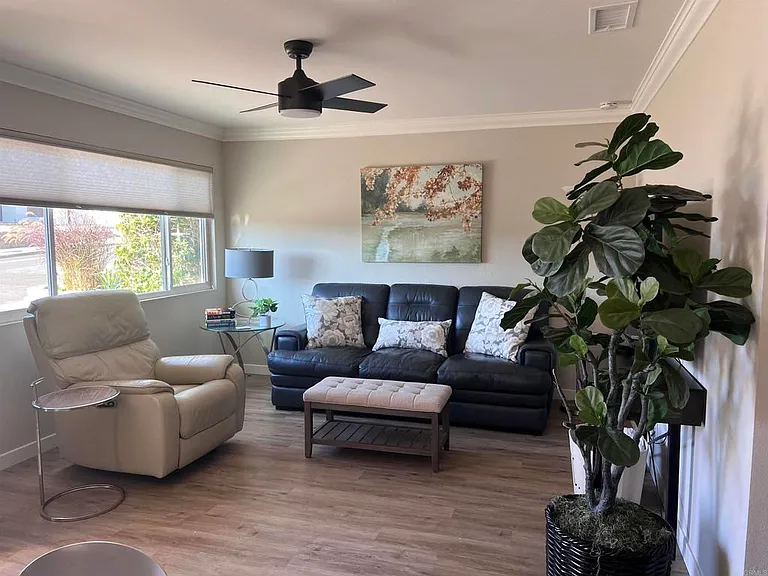 3589 Nina St — Photo 9