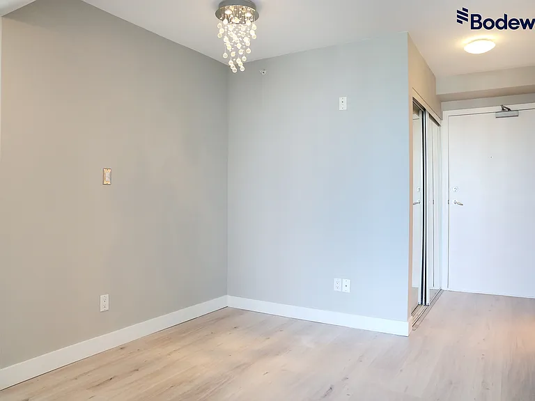 63 Keefer Pl #2009 — Photo 7