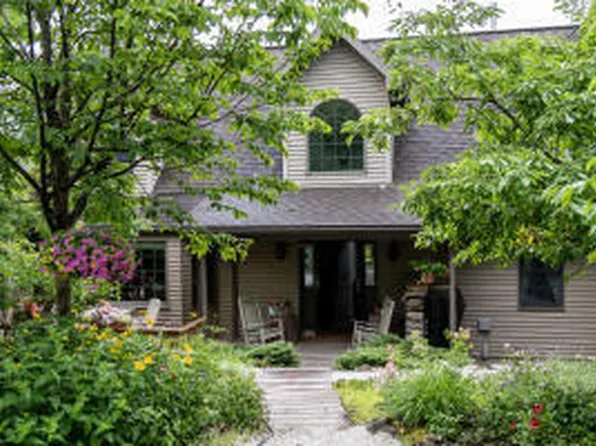 36 Mansion Grounds Rd, Gouverneur, NY 13642