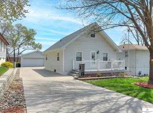 2039 S 55th Ave, Omaha, NE 68106