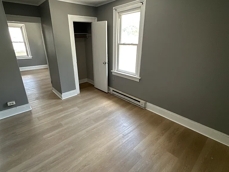 37 Silver St #3 — Photo 11
