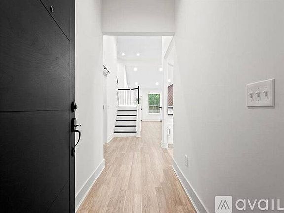 2nd image of 2930 Desert Oasis Ln
