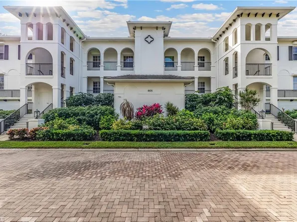 805 Bentwater CIR #202, NAPLES, FL 34108