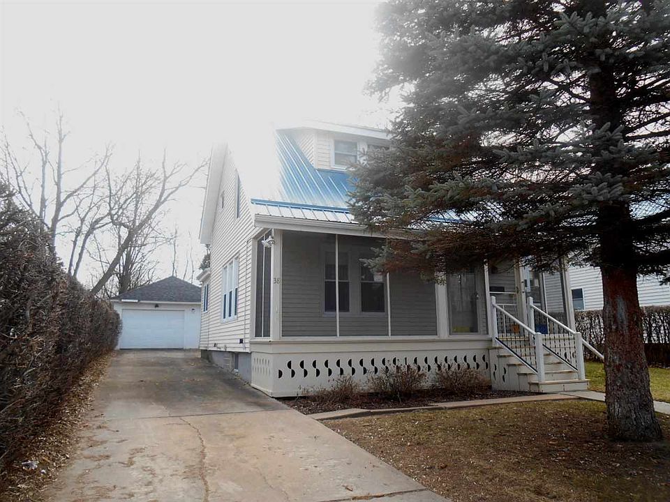 1st image of 38 Spruce St