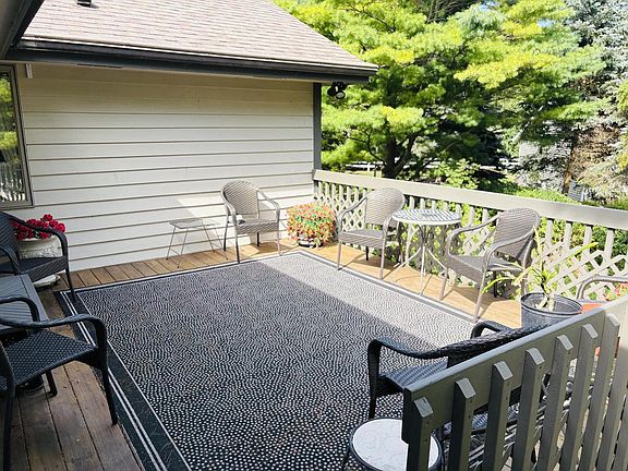 4th image of 3989 Arrowhead COURT