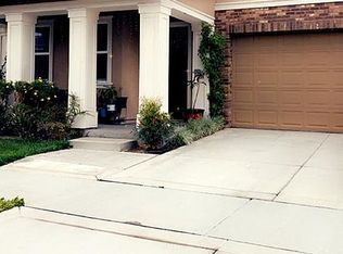 17876 Eastman Ct, Lathrop, CA 95330