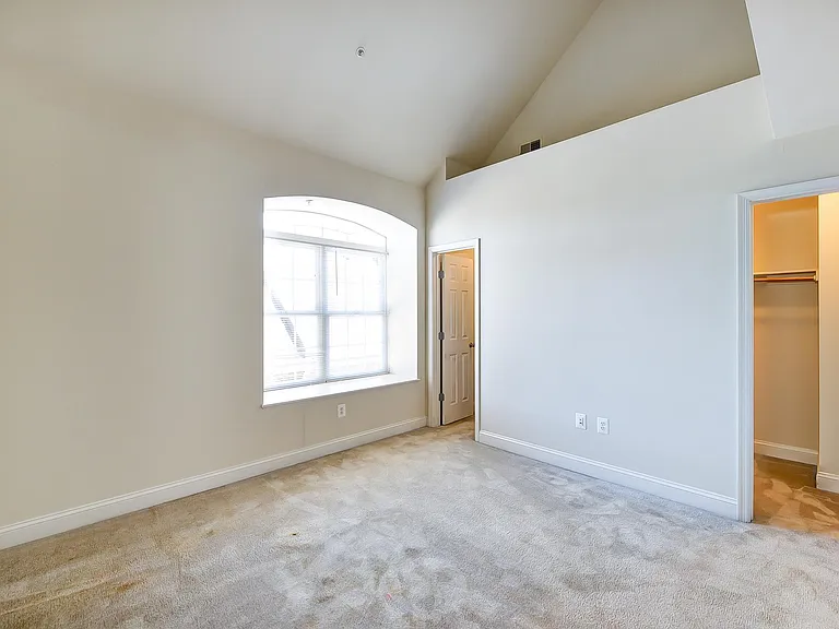 4610 Wilson Blvd — Photo 27