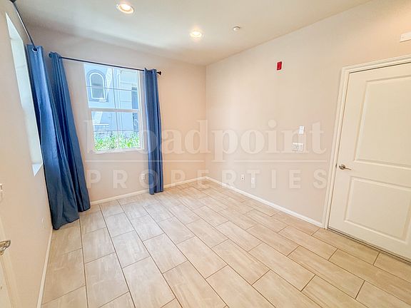 3rd image of 2438 Sentinel Ln