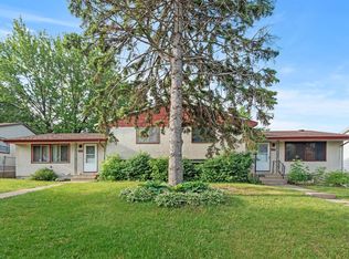 1574-1576 Pacific St E, Saint Paul, MN 55106