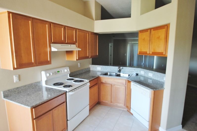 2nd image of 30744 Bridgegate Dr