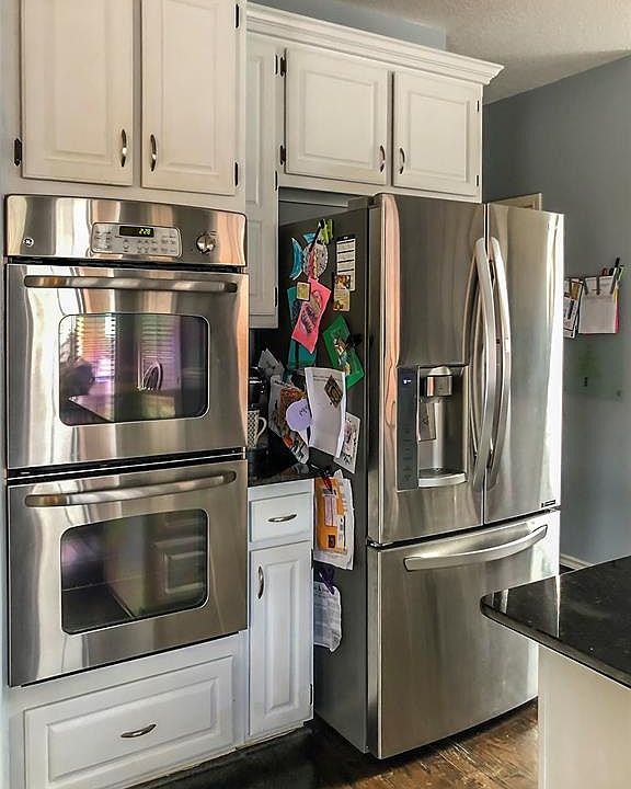 1st image of 2810 Gray Moss Ct
