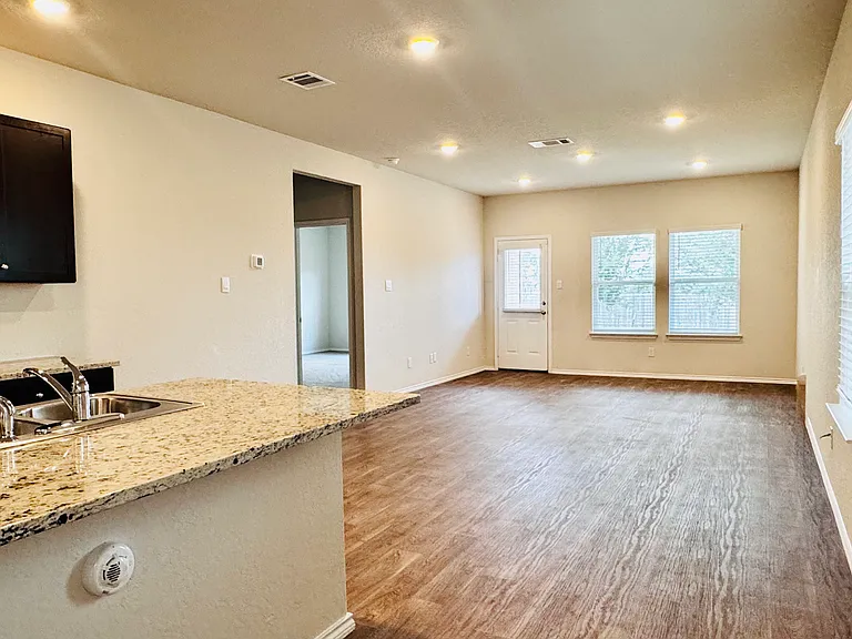 4843 Vogesite Path — Photo 19