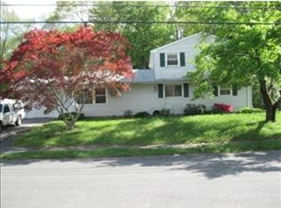 55 Loud Rd, Holbrook, MA 02343